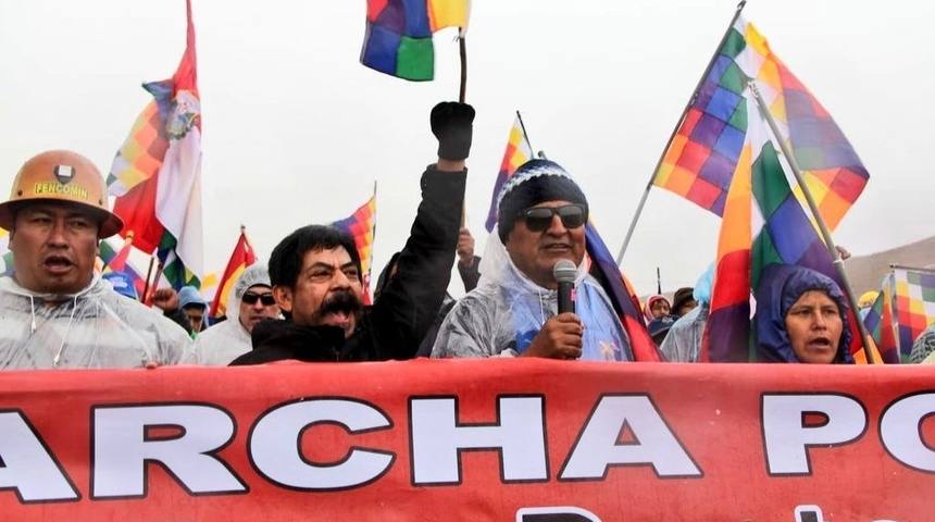 Embajador de Nicaragua en Bolivia marcha con Evo Morales ¿y la injerencia?