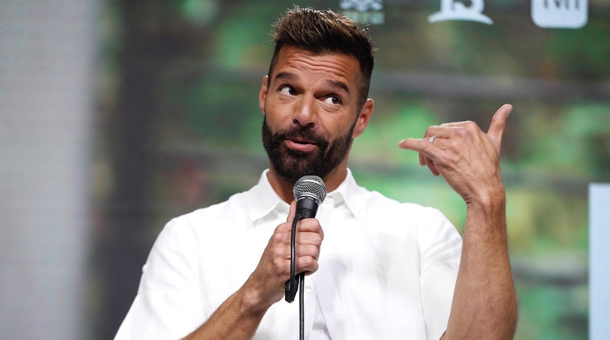 Presentan una querella de agresión sexual contra Ricky Martin