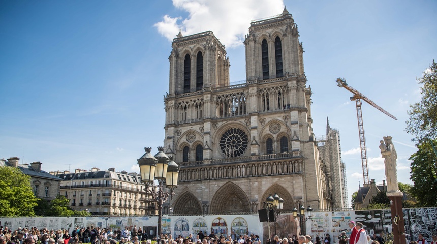 Notre Dame comienza a renacer tres años después del incendio