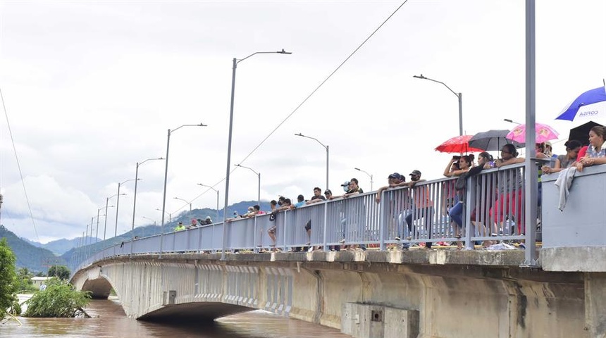 Honduras declara alertas amarilla y verde por las intensas lluvias