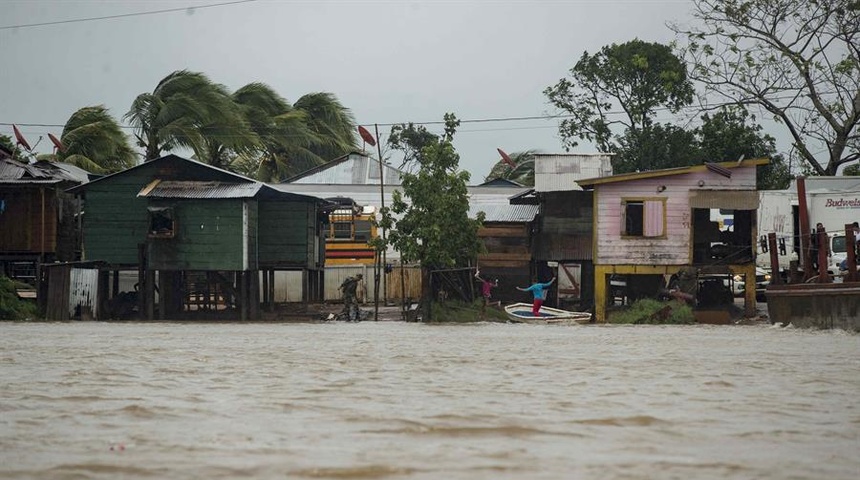 Unicef ayudará a niños víctimas de huracanes en Nicaragua con fondos de Japón