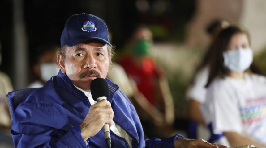 Daniel Ortega destruyó institucionalidad en Nicaragua, no es comparable con Estados Unidos