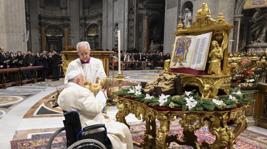 papa francisco misa el vaticano