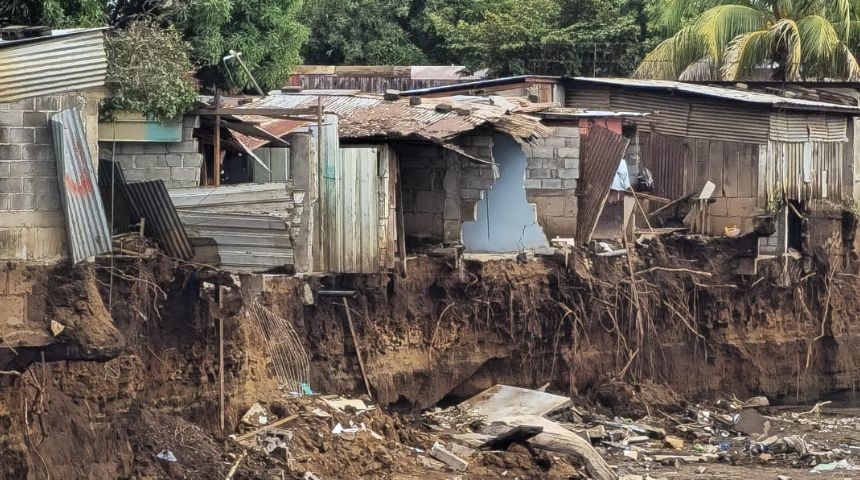 colapsa cauce el paraisito lluvias managua