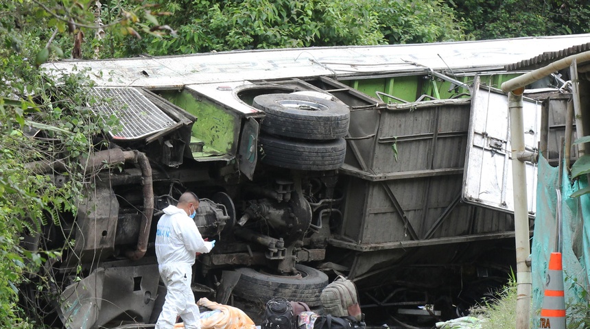 accidente autobus turistas colombia