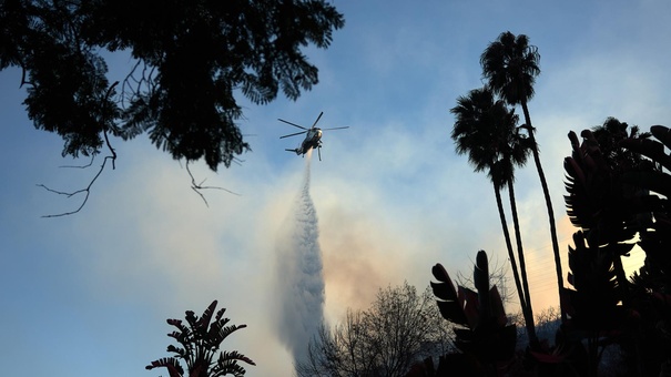 helicoptero incendio los angeles california