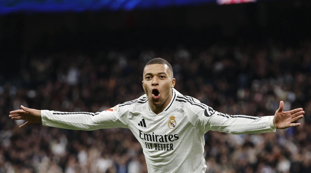 El Real Madrid remonta con exhibición de Mbappé (3-1)