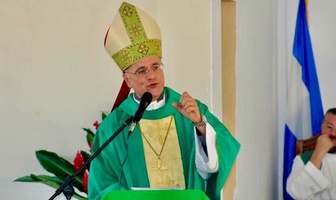 monsenor silvio baez obispo auxiliar managua