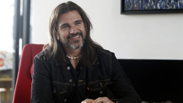 juanes saca album musical