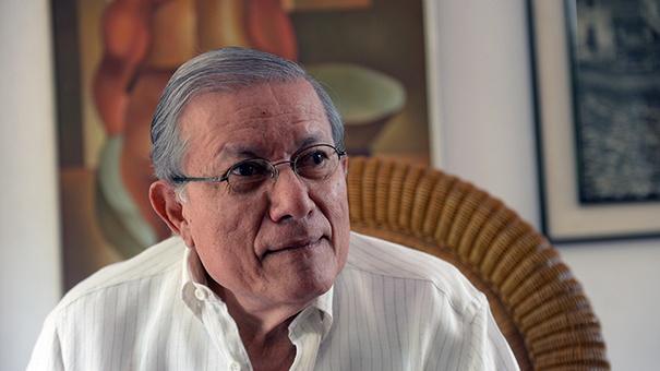 Opinión de Vargas sobre salida suave electoral.