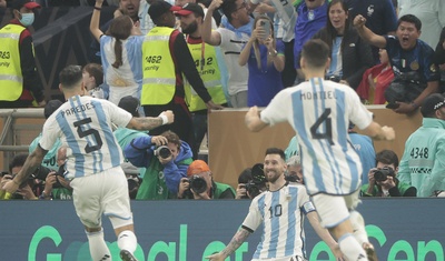 jugadores argentina ganan mundial futbol