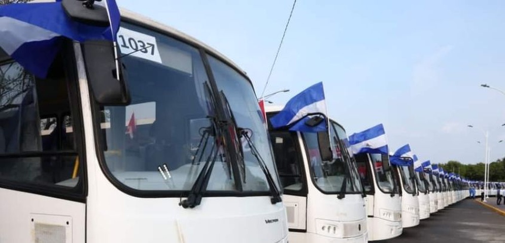 daniel ortega entrega buses rusos