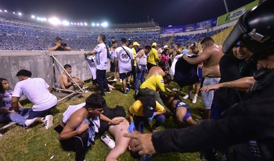 estampida masiva estadio el salvador