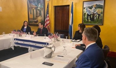 Marco Rubio se reune con diáspora nicaragüense