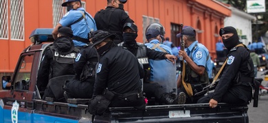 Agentes de la policía nicaragüense