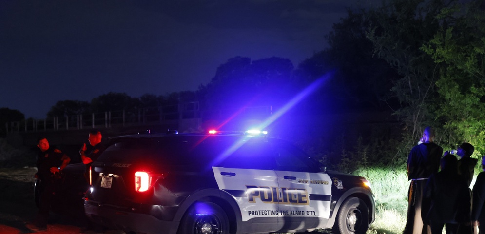 policia texas investiga migrantes muertos