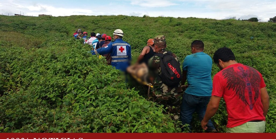 Encuentran CadÁver En Barranco De El Crucero 8747