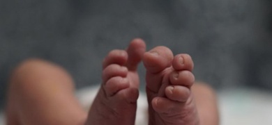 pies de un bebe