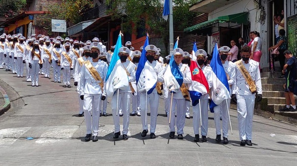 desfile patrio en boaco
