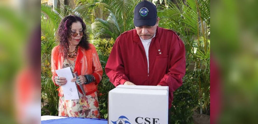 daniel ortega y rosario murillo voto elecciones nicaragua