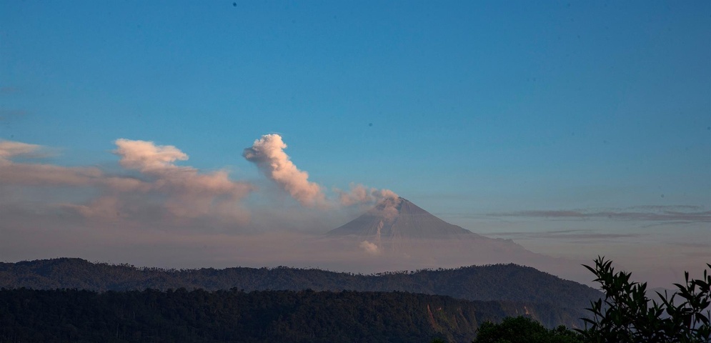 ecuador explosion volcan sangay