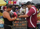 compradores en mercado de managua