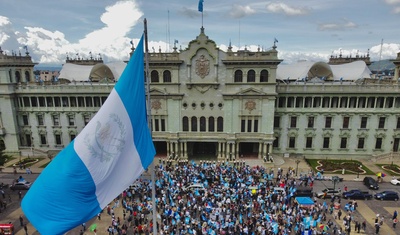 manifestaciones plaza central guatemala
