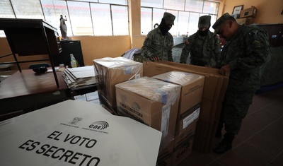 material electoral ecuador