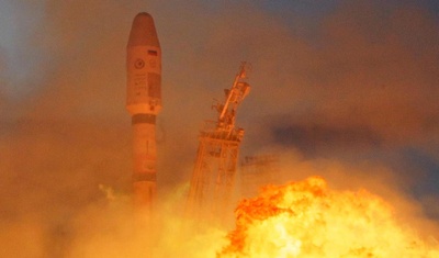 agencia espacial rusa lanza nave