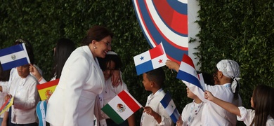 presidenta honduras cumbre iberoamericana