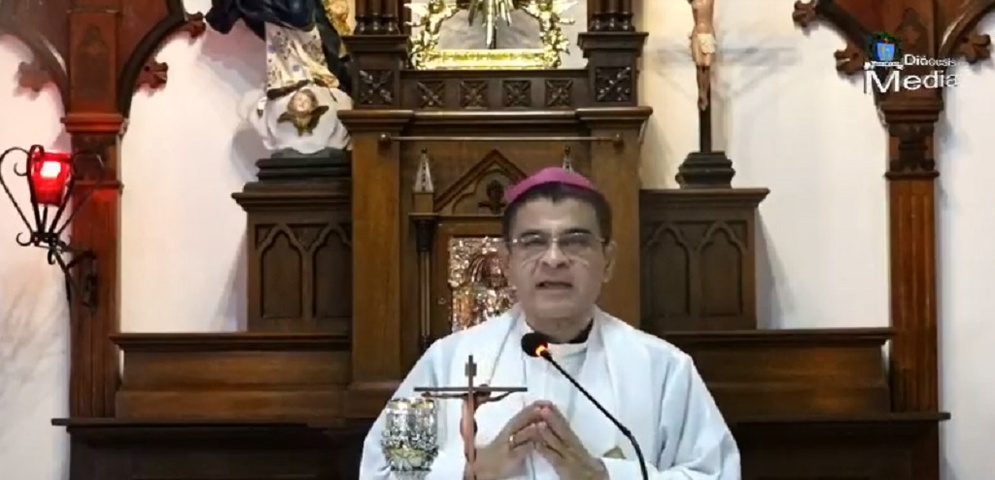 Obispo Rolando Álvarez ofició misa desde su encierro.