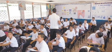 aulas clases alumnos nicaragua