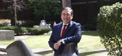ministro español José Manuel Albares