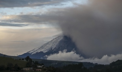ecuador caida ceniza volcan cotopaxi