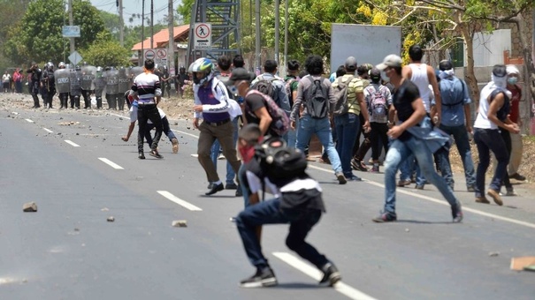 policia represion estudiantes 2018 nicaragua