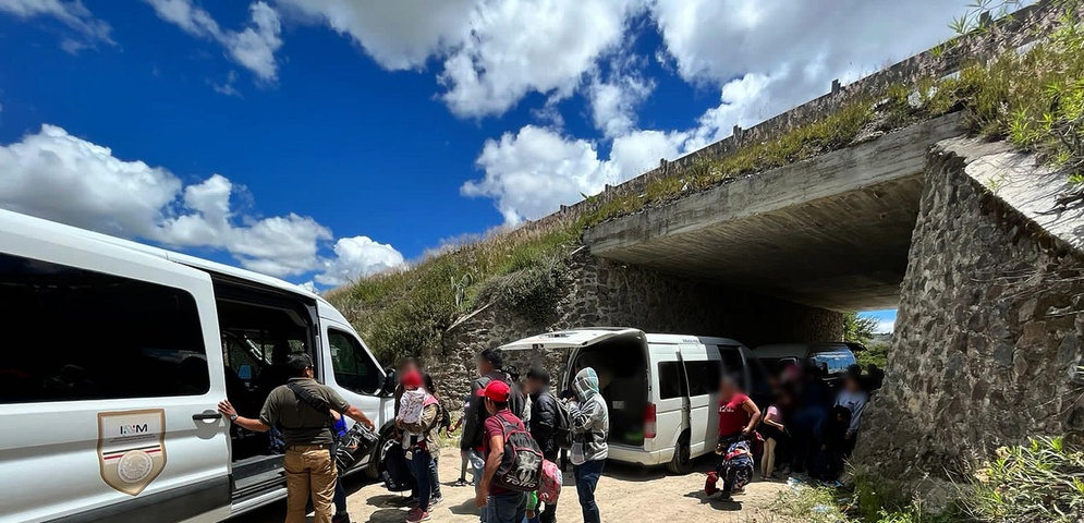 migrantes centromaericano transitan mexico