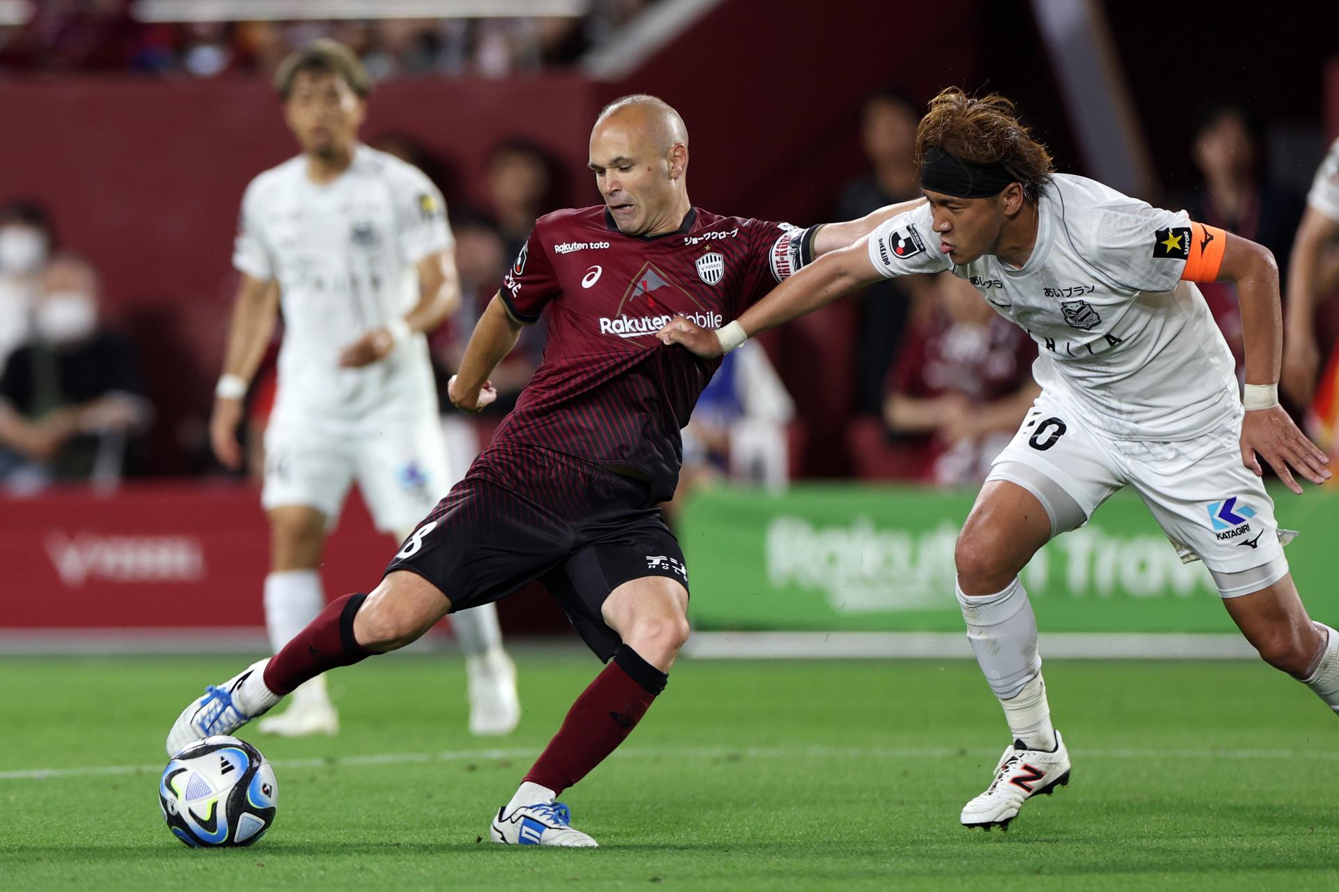 Финалы 2012 италия испания. Vissel Kobe.