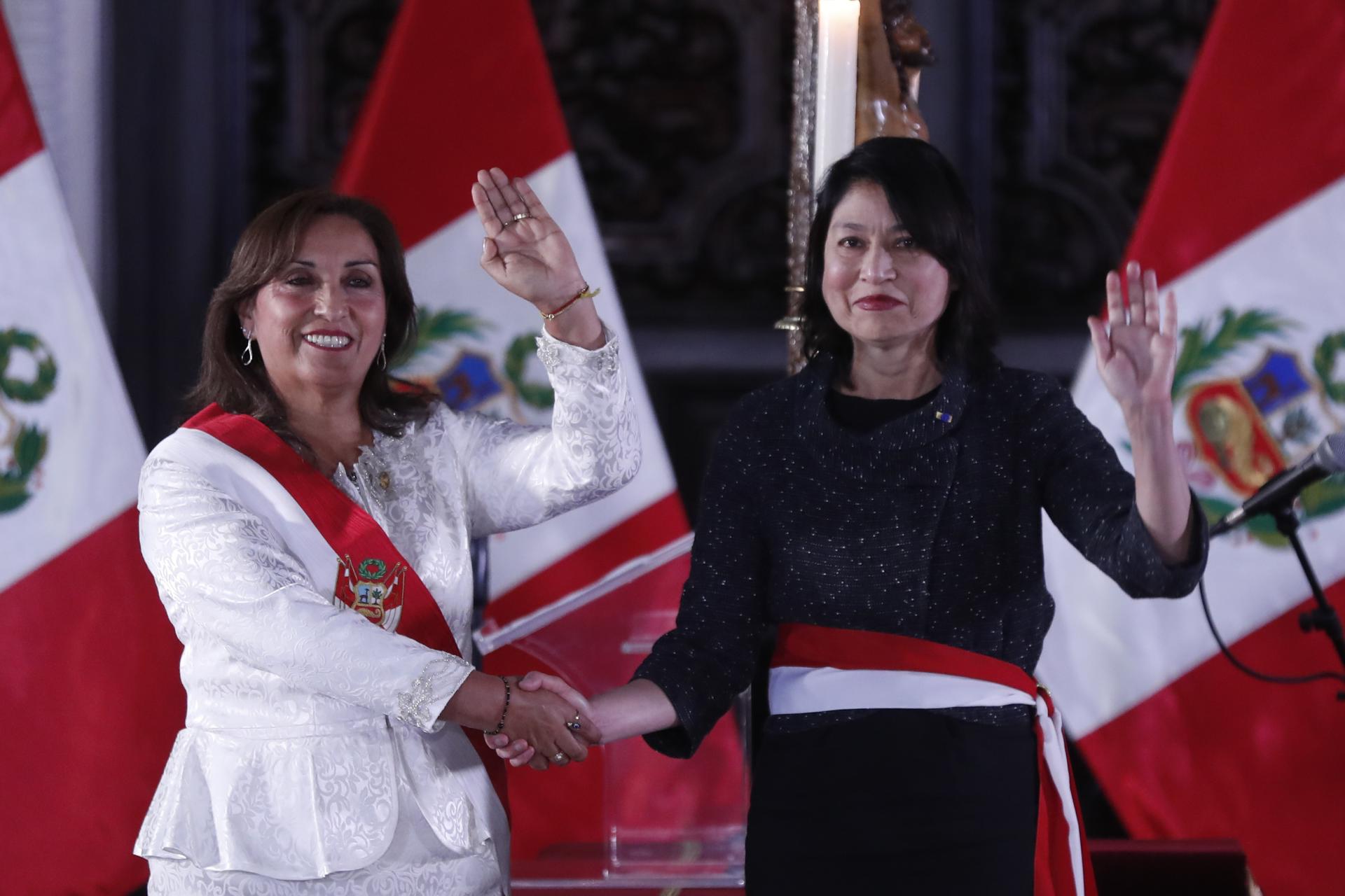 nueva presidenta peru nombra gabinete