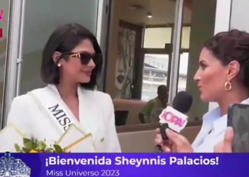 Sheynnis Palacios llega a Costa Rica, nicaragüenses la reciben en aeropuerto