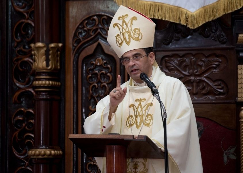 Obispo Rolando Álvarez galardonado con el premio “Libertas Internacional”