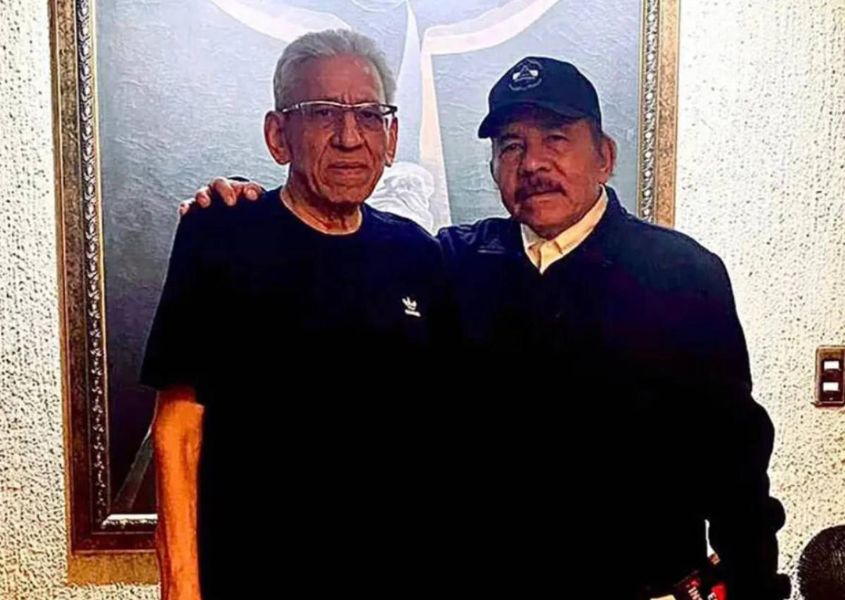 Culpan a Daniel Ortega y Rosario Murillo de la muerte de Humberto Ortega