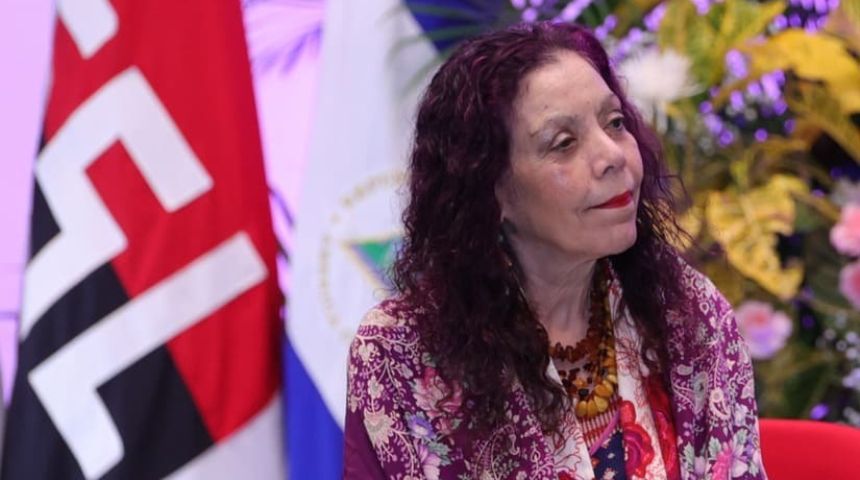 Rosario Murillo presume “avances institucionales” mientras Nicaragua enfrenta 76 femicidios