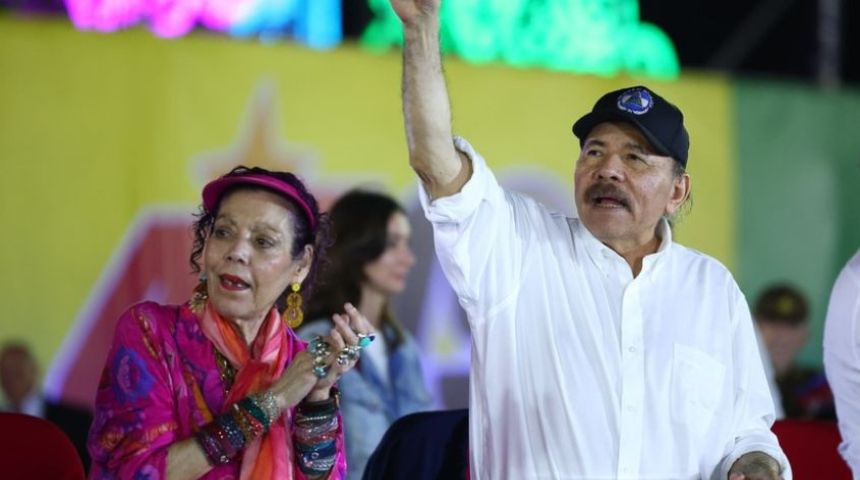 Juez en Argentina ordena captura internacional contra Daniel Ortega, Rosario Murillo y 12 cómplices de la dictadura