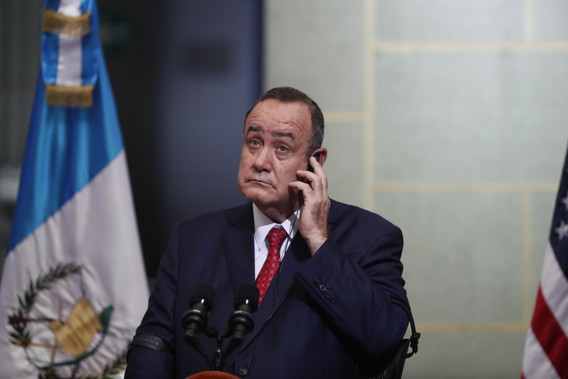 ministro guatemala denuncia medio comunicacion reportaje