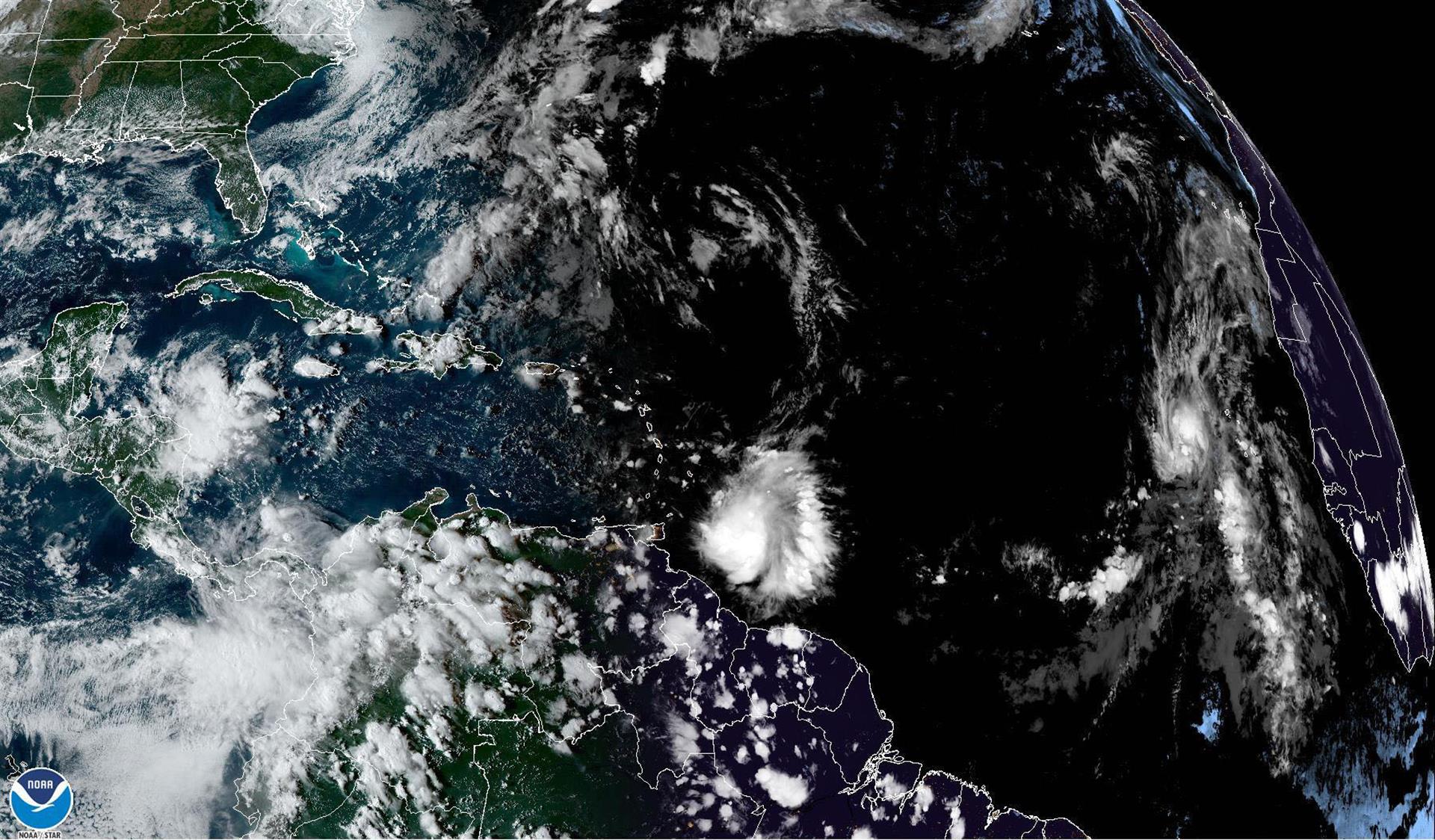 imagen satelital clima atlantico noaa
