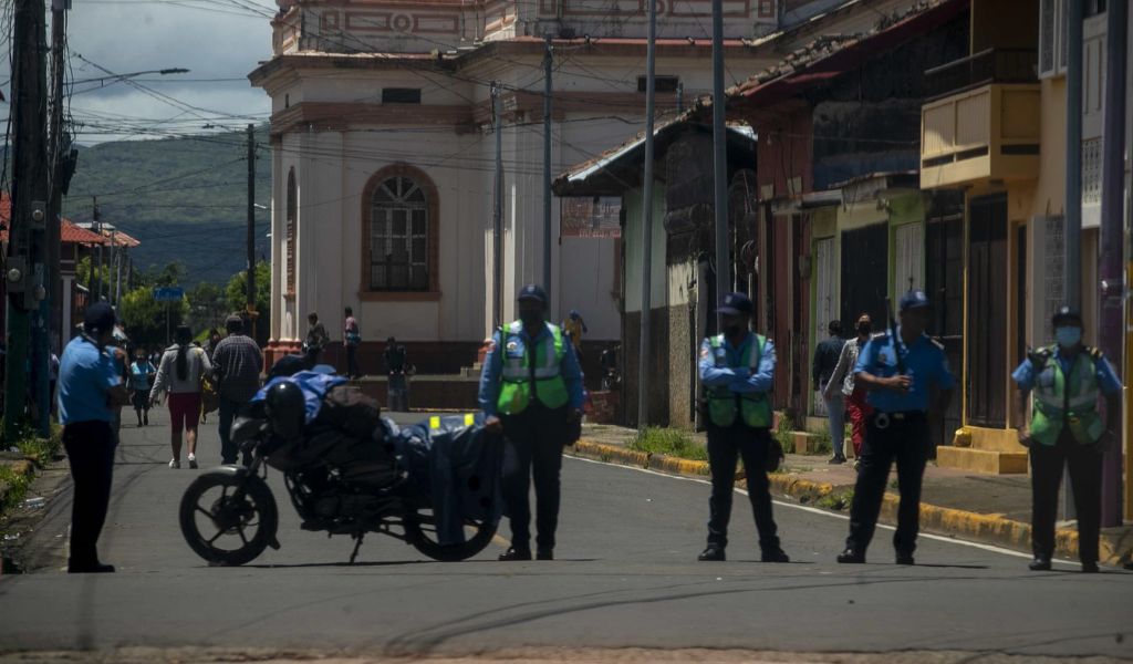 policia asedio iglesia catolica nicaragua