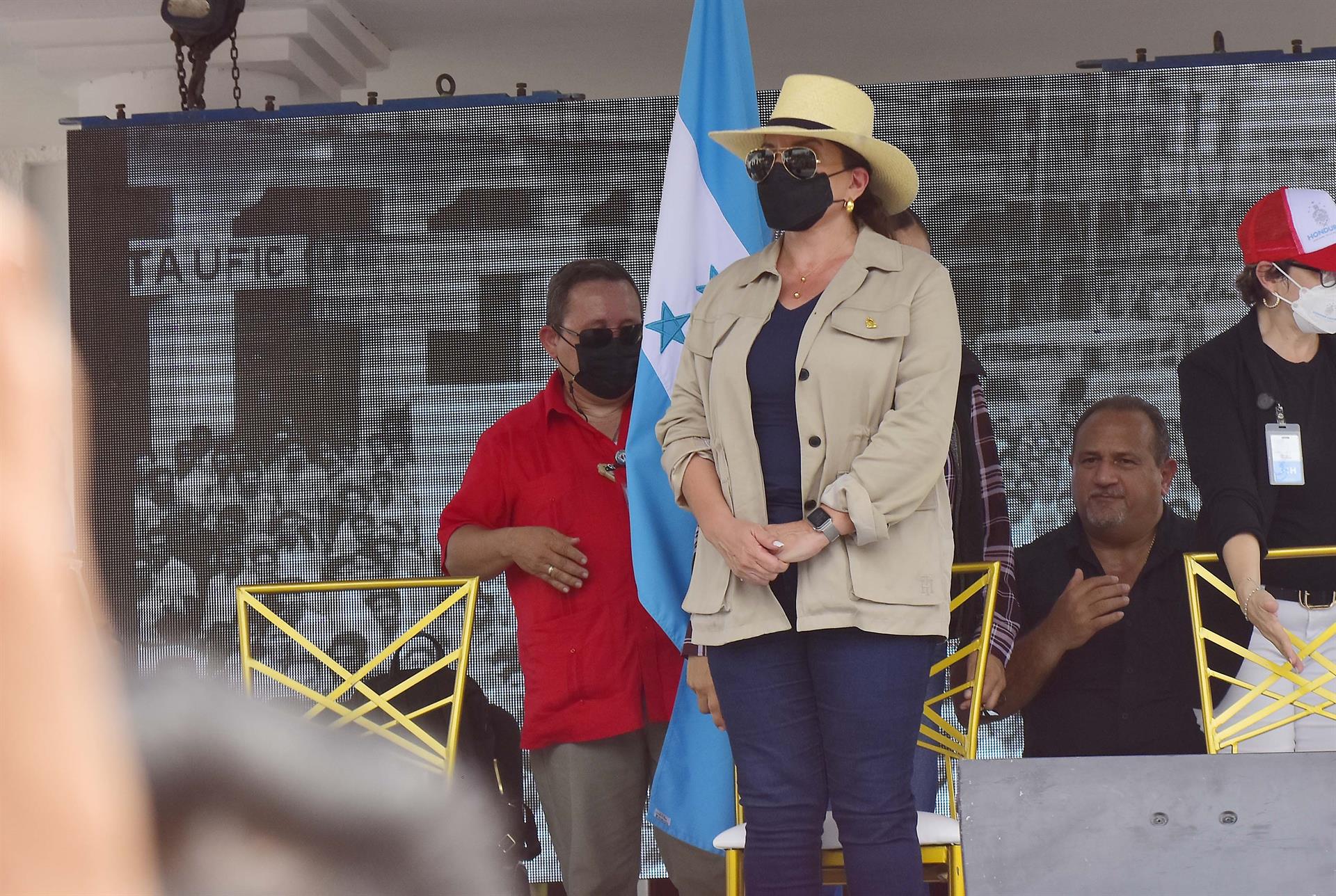 xiomara castro presidenta honduras emergencia lluvias