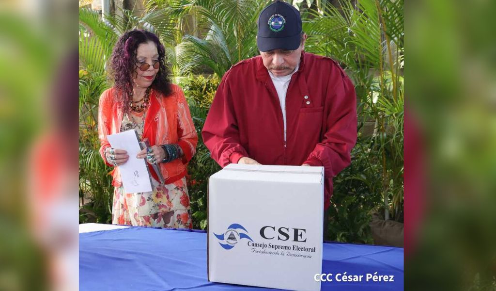 daniel ortega y rosario murillo voto elecciones nicaragua