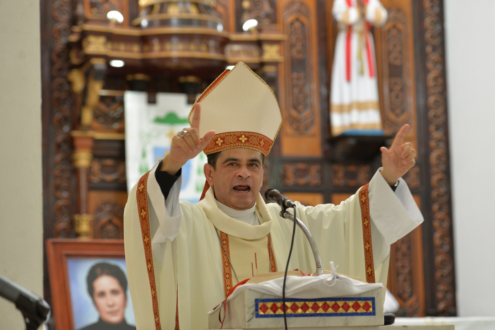 obispo Rolando Álvarez