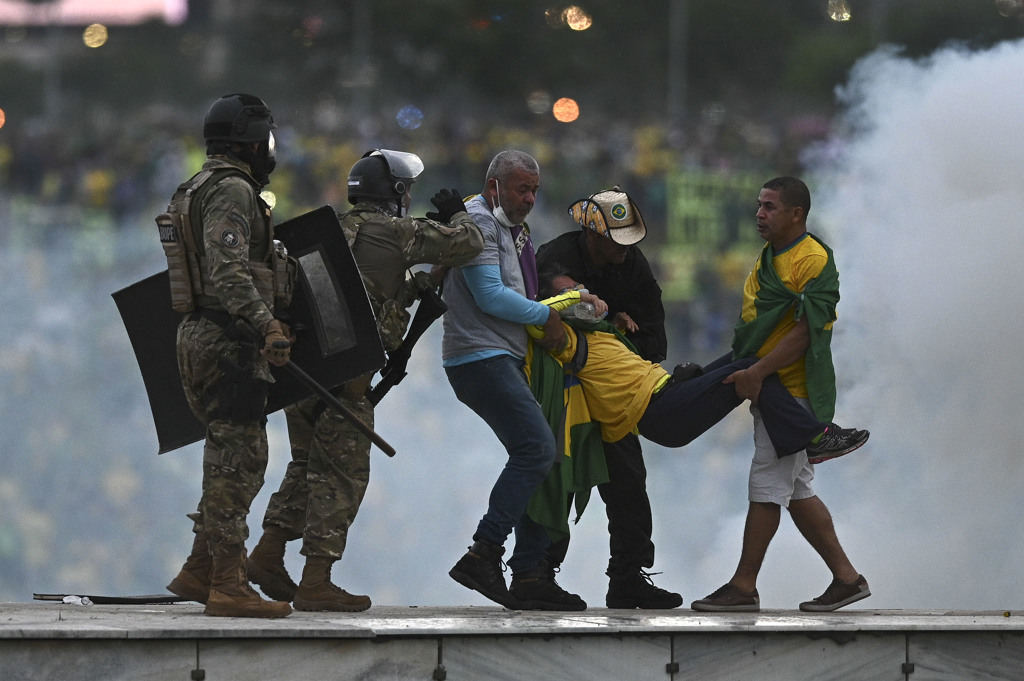 policias brasil enfrentamiento